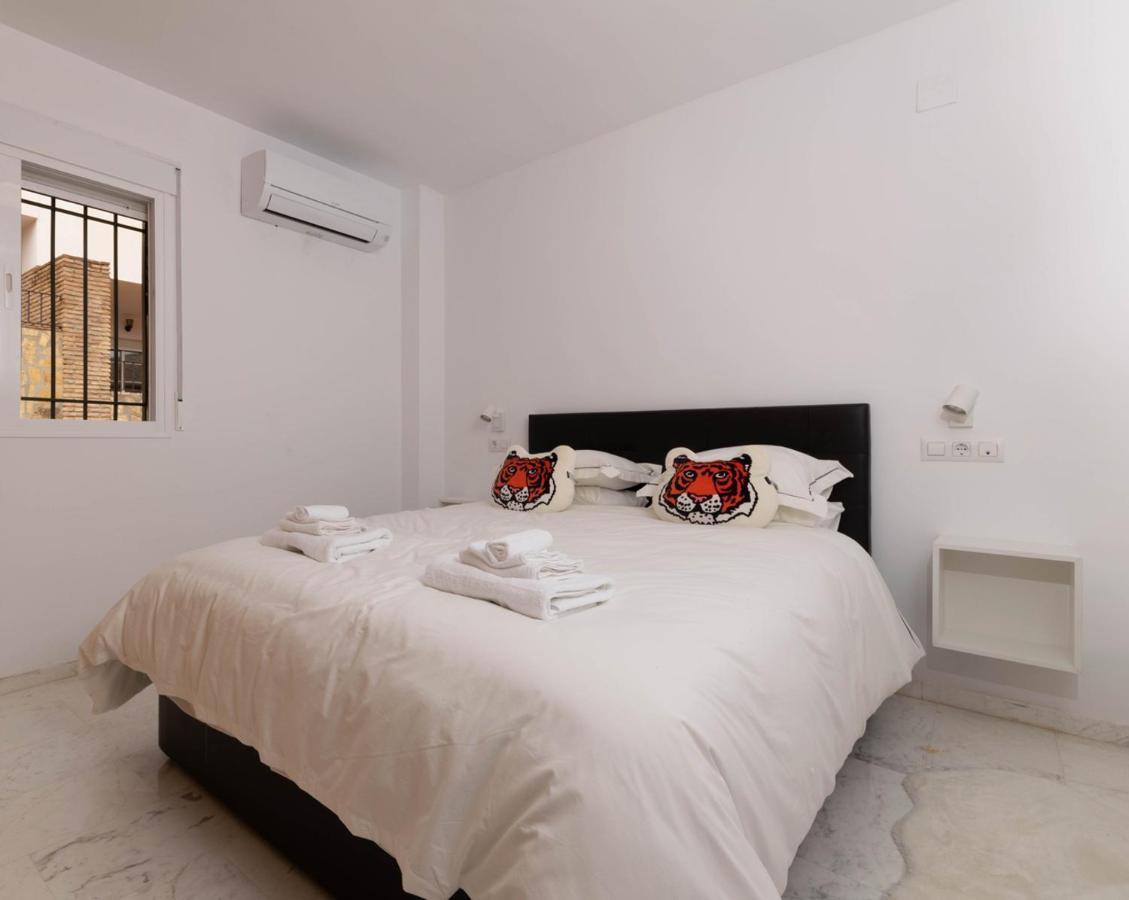 阿尔姆尼卡Luxury Penthouse: The Beacon At Punta De La Mona公寓 外观 照片